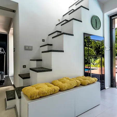 K13 House Willa Szentendre