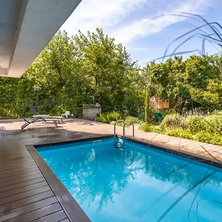 Willa K13 House
